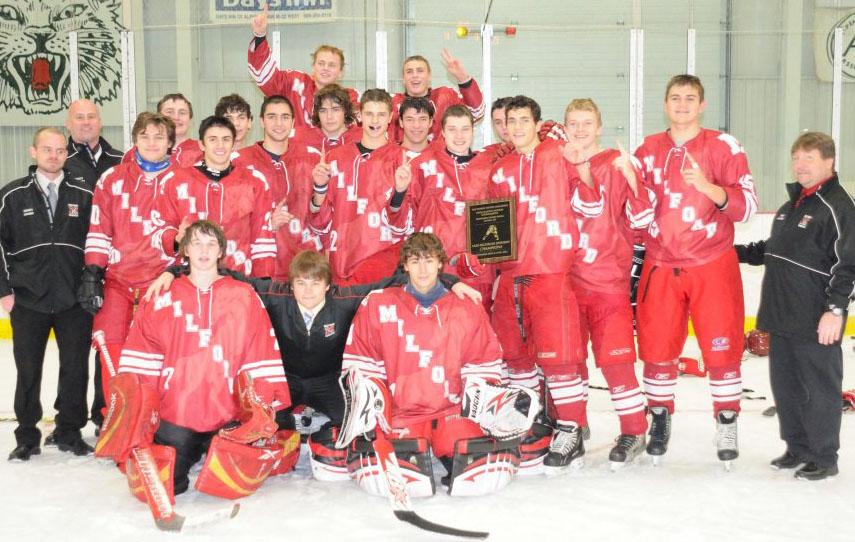 Varsity hockey team starts the season with some big wins – The Milford ...